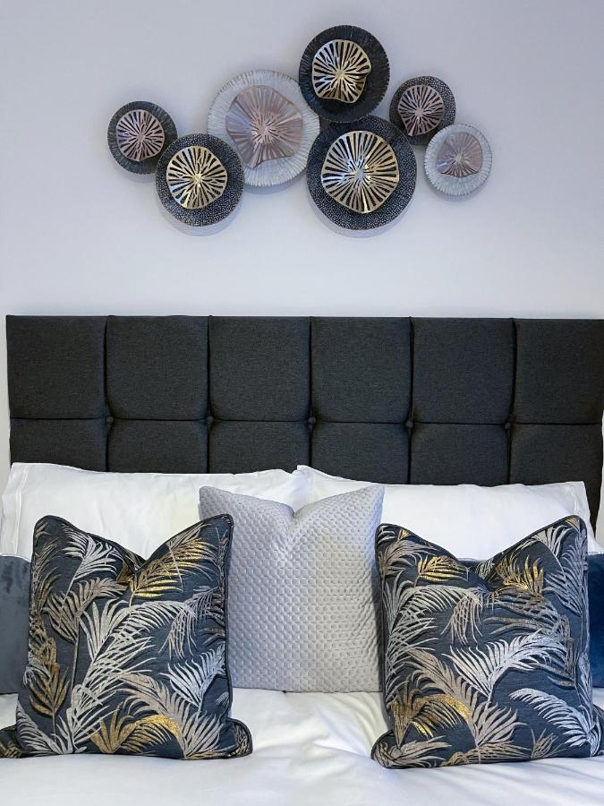 Station Side Penthouse Apartment Wolverhampton Ngoại thất bức ảnh