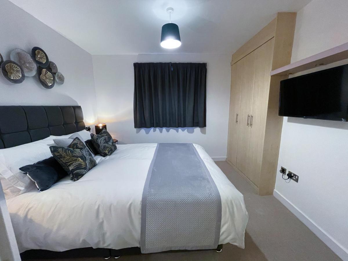 Station Side Penthouse Apartment Wolverhampton Ngoại thất bức ảnh