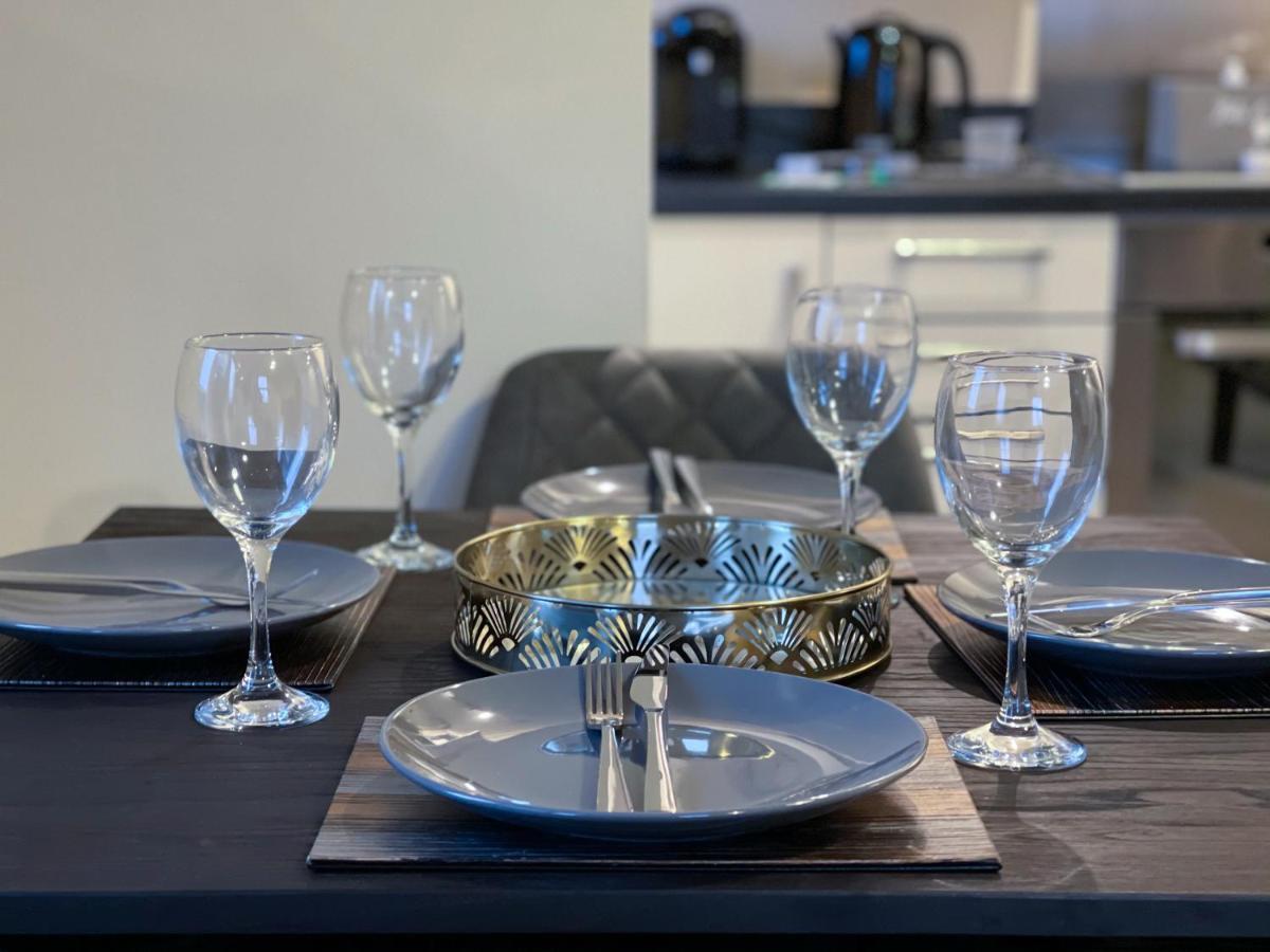 Station Side Penthouse Apartment Wolverhampton Ngoại thất bức ảnh
